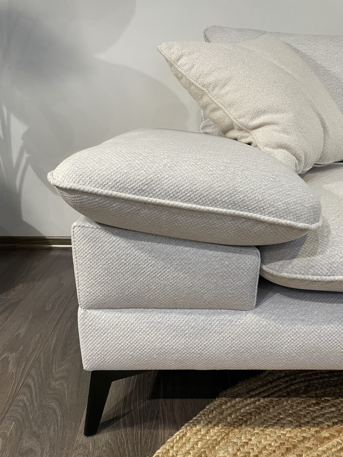 Sofa DUO – nowoczesny komfort w lekkiej formie 210 cm - obrazek 7