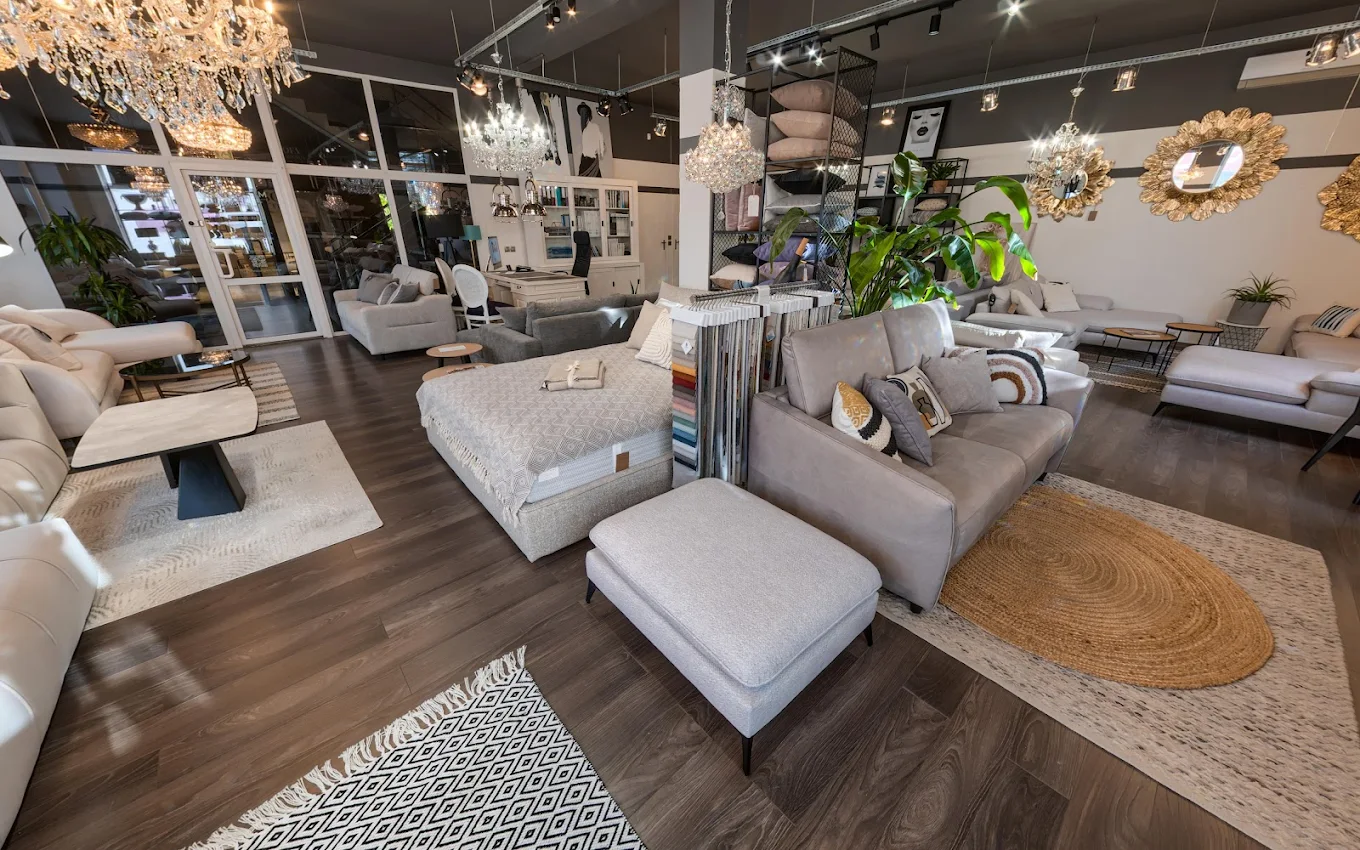 Showroom 1